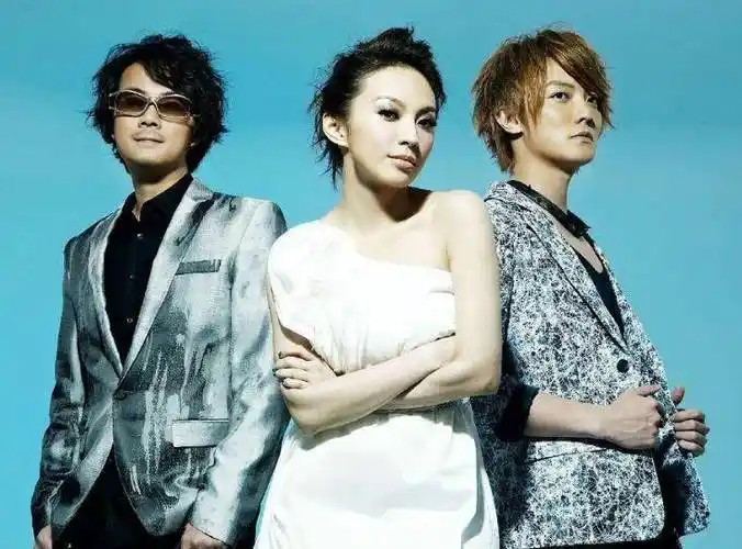 周杰伦,林俊杰,蔡依林,张韶涵等等,任何一个都是异常难啃的硬骨头.