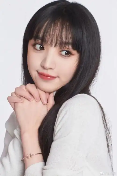 美人计|过年看什么最喜庆?圆脸盘子大美女啊!插图11