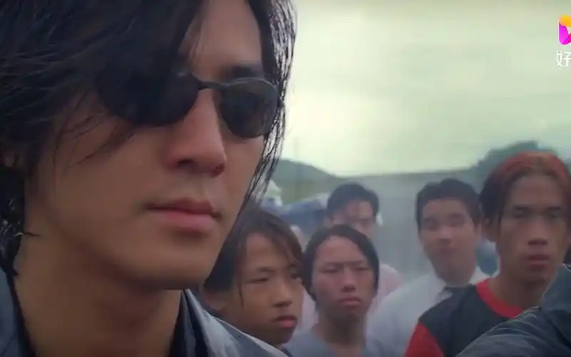 乌鸦害死蒋先生的证据公之于众陈浩南为了给女友报仇大开杀戒