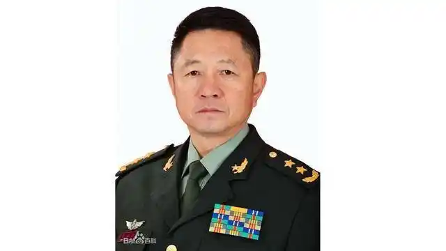 汪海江任新疆军区司令员 14岁考入军校荣立一等功