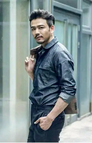 杨烁14岁独闯北京城