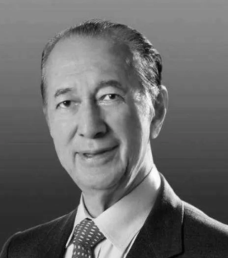 赌王"最穷"的儿子,名下没有公司,买房子的钱还是妈妈的,出行还坐地铁