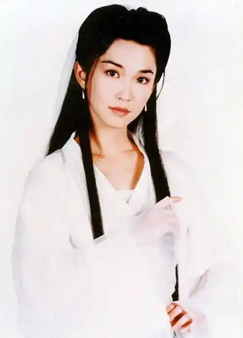 九版经典小龙女对比,放在一起,差别就出来了!