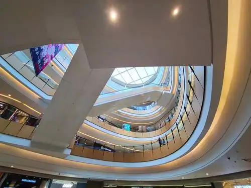 北京颐堤港建筑的曲线美