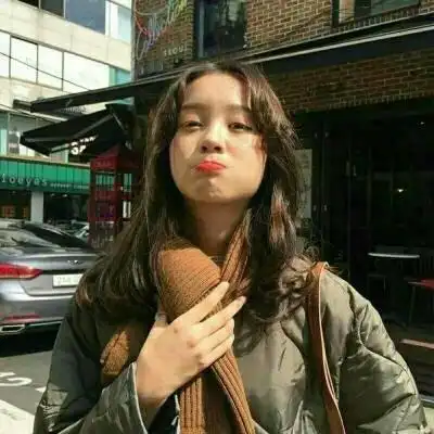 爱笑的萌妹子头像青春文艺范2020分手之后的思念叫犯贱,女生头像图片