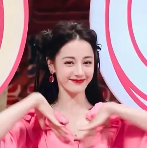 统一全世界的可爱96～头像#迪丽热巴
