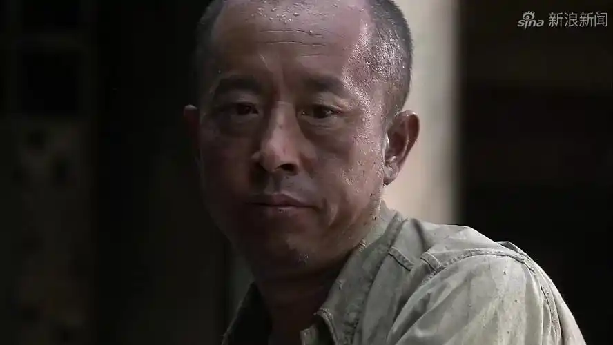 我的团长:李连胜被日本人当靶子练枪,溃兵团在旁悄悄看着