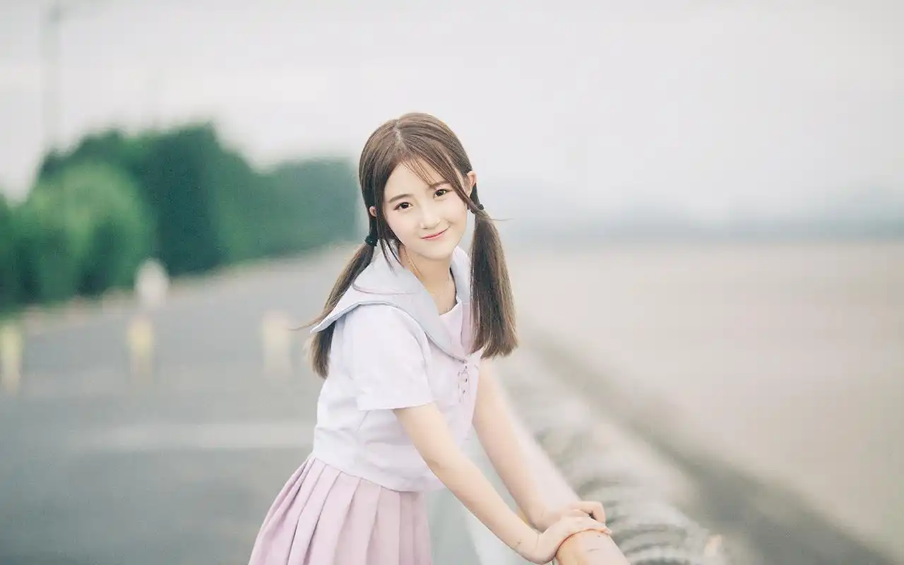 校花美女学生制服清新写真图片壁纸