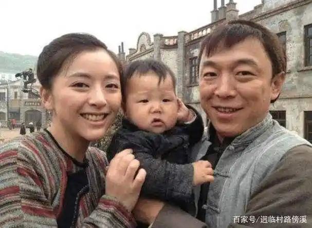黄渤老婆照片曝光,原来是熟悉的她,难怪"看不上"林志玲_妻子_演技