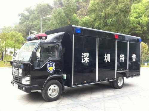 警用装备运输车
