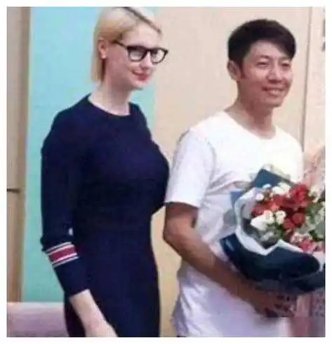撒贝宁的老婆职业全球仅6人国内唯有一人超厉害