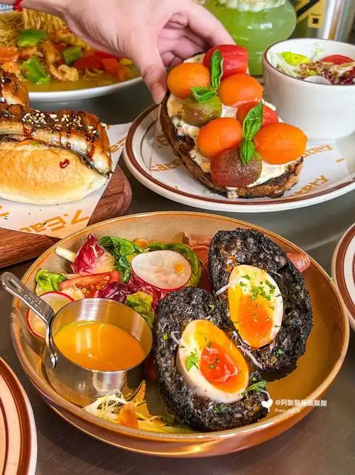 武汉新店满脑子都是这懂事的牛油果沙拉