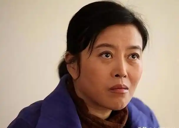 丁嘉丽我这辈子最后悔的决定就是捧红孙红雷这个白眼狼