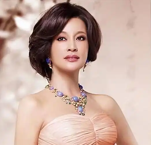 躲过了肖战,却被49岁的钟汉良惊艳到了,这牺牲也太大了