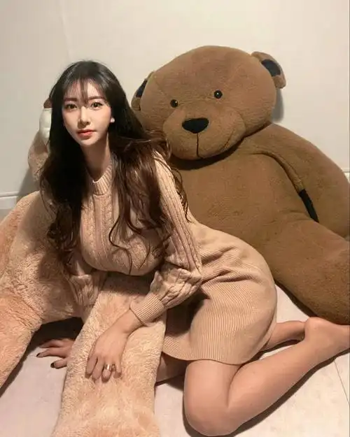 ins美女韩国健身网红