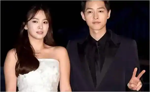 离婚五年宋仲基宋慧乔差距悬殊原来命运早有预兆