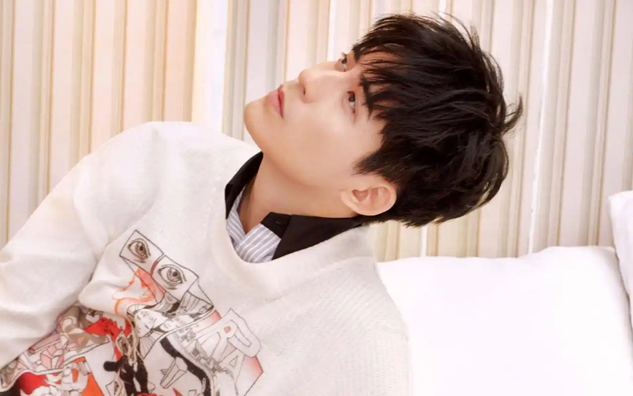 周渝民帅气文艺范写真图片桌面壁纸