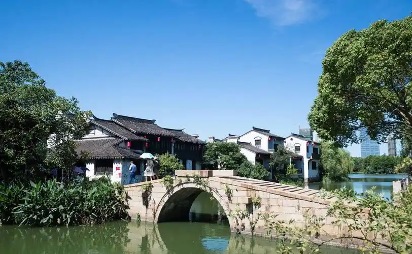 无锡冷门古镇巡塘镇,小到10多分钟就可以逛完,却极具江南风情_历史