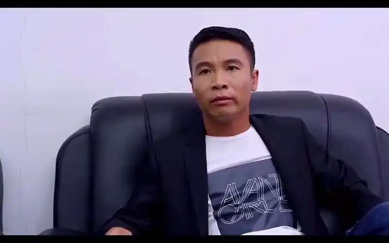 二龙湖张浩 第二集,二龙湖浩哥找蓝百万办事,结果有艳福