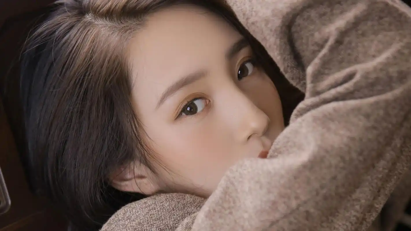 气质居家美女高清电脑桌面壁纸壁纸3