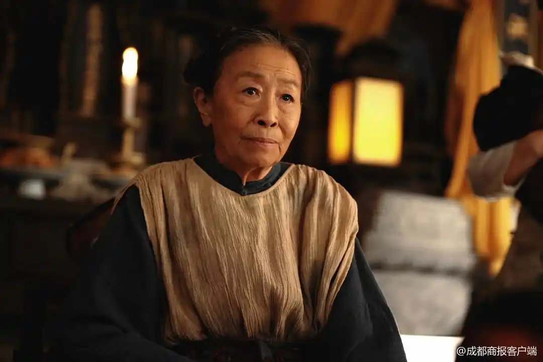 "老太太专业户"张少华再演老母亲:我圆了一部分慈禧梦