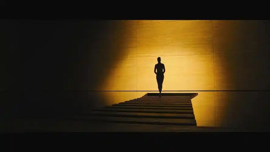 《银翼杀手2049》里有哪些值得玩味的细节?