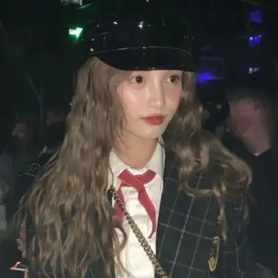 超酷qq头像女生图片 女生帅气冷酷图片2021最新