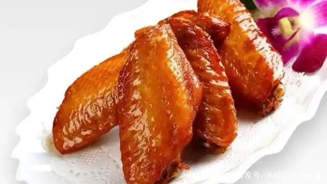 我家年夜饭之卤鸡翅