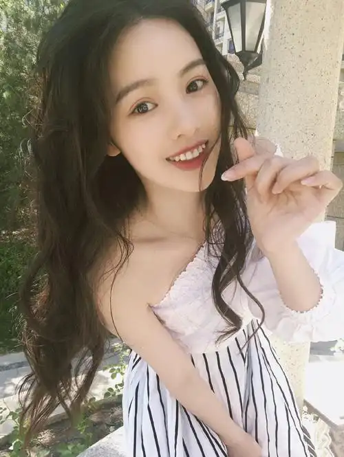 《舞法天女》的芙洛媞,曾获s女郎大赛冠军,四部剧待播受期待_熊玉婷