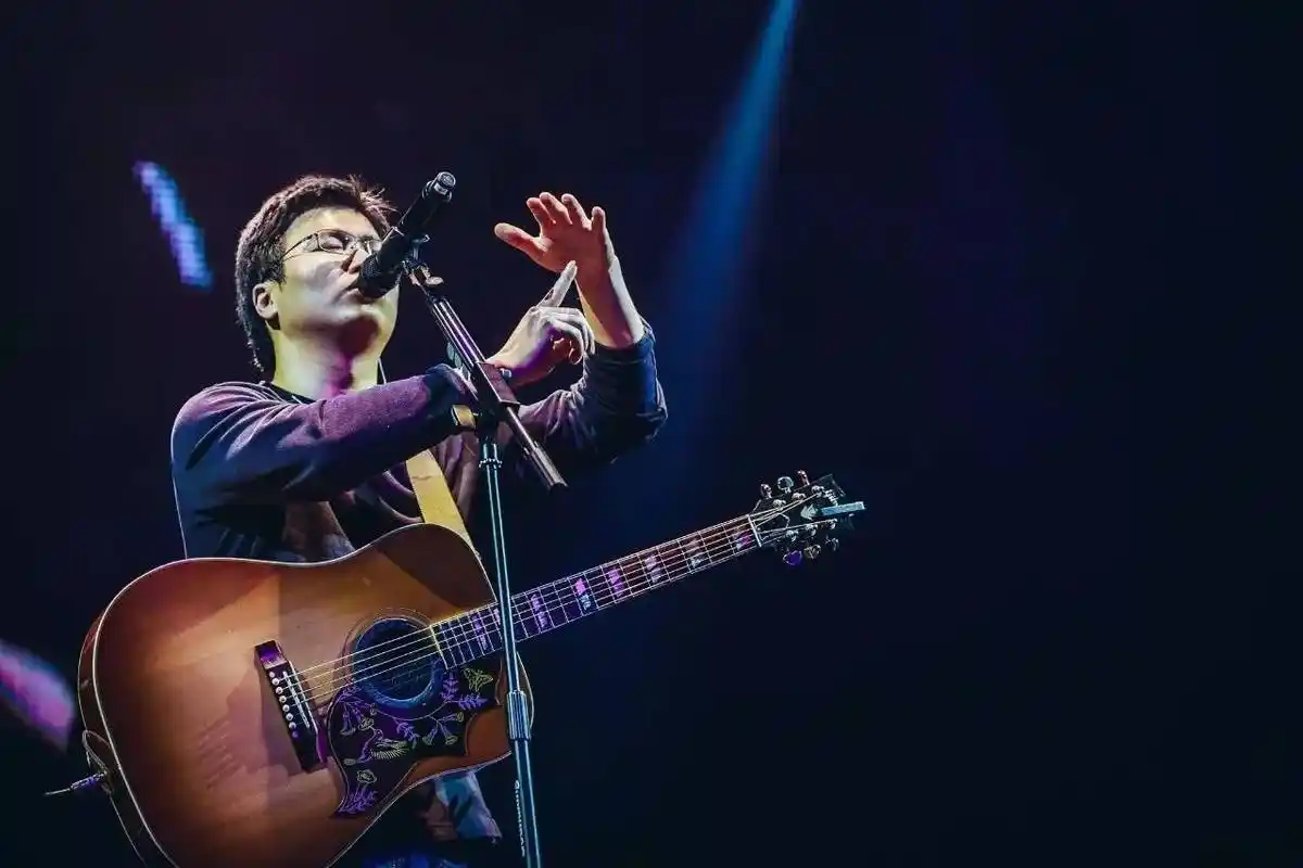 超经典的5首歌曲排名,天空之城垫底,他不爱我第二,第一是这首