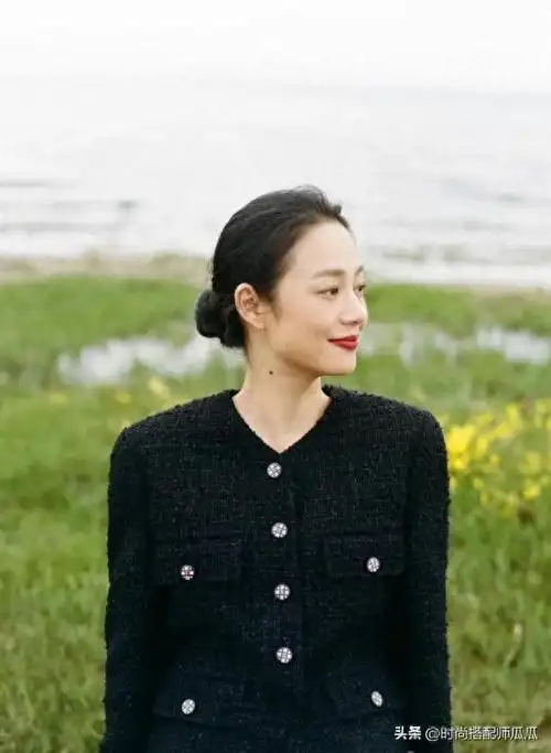 今年流行这3种"扎发",很适合30~55岁女人,优雅得体又显年轻|发型|卷发