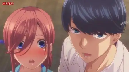 美少女和家教老师伪装情侣,只为躲过猥琐大叔