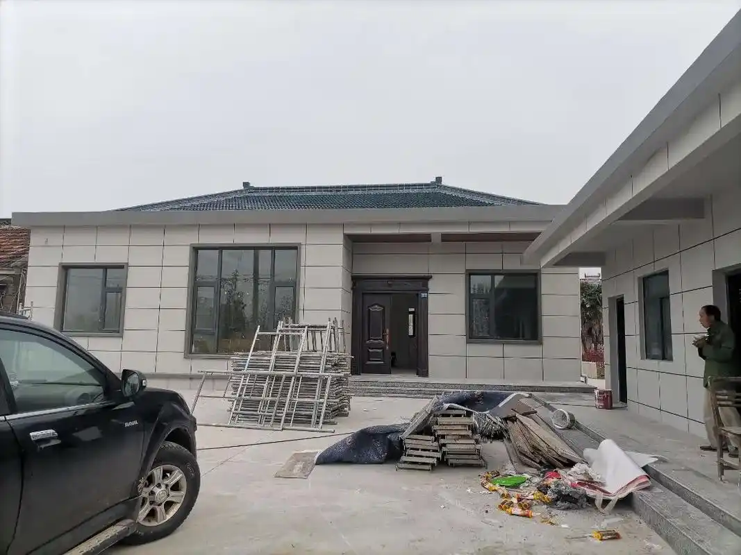 分享宝应地区农村自建房一层效果(6),外墙选用浅灰色真石漆墙面