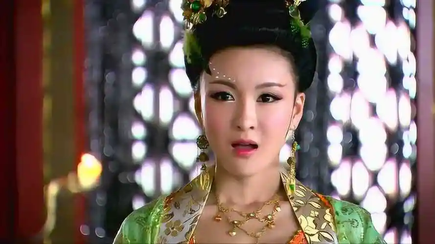 封神英雄榜青青竟主动对纣王投怀送抱申公豹要被绿了