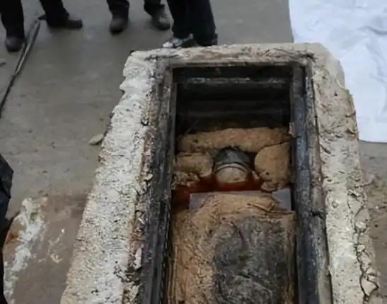 2011年江苏挖出不腐女尸,连眉毛都栩栩如生,专家揭秘不腐原因