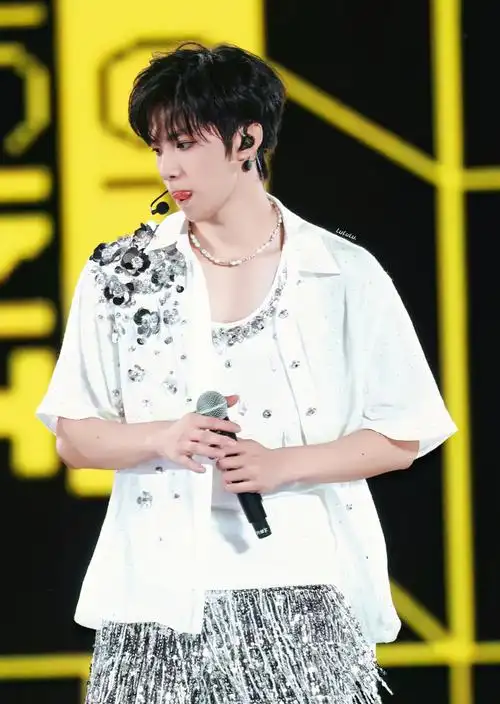 #与刘耀文共赴夏际心动#