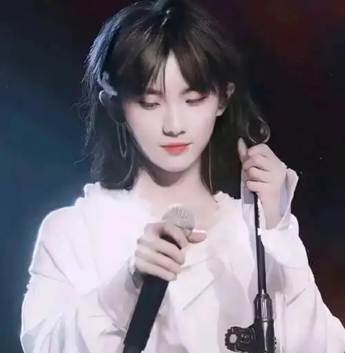 时代少年团女装照片高清时代少年团全员女装