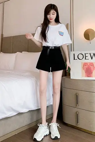 短裤套装女夏2021年新款洋气港风休闲减龄网红炸街时尚两件套