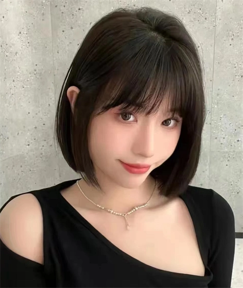 温柔减龄法式刘海 日常无需刻意打理