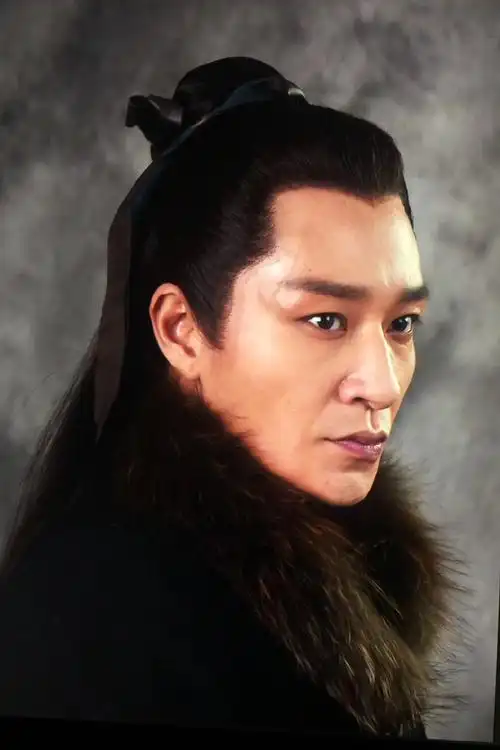 李宗翰是爱新觉罗皇族第几代(李宗翰是爱新觉罗谁的后裔)  第1张