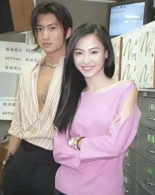 如今才明白谢霆锋对张柏芝不是喜欢而是深爱