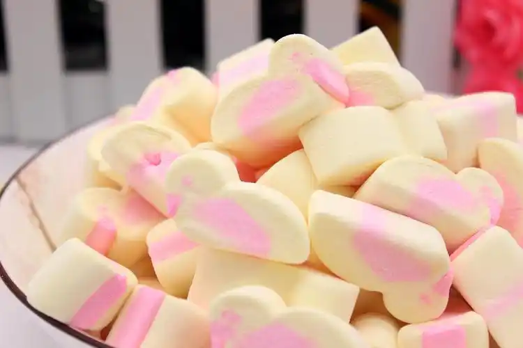 可爱鸭子棉花糖散装250g 儿童节日活动休闲零食蛋糕房烘焙店