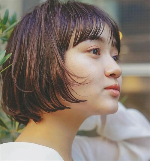 圆脸方脸短发设计 层次外翘内扣快pick_发型脸型 - 美发站