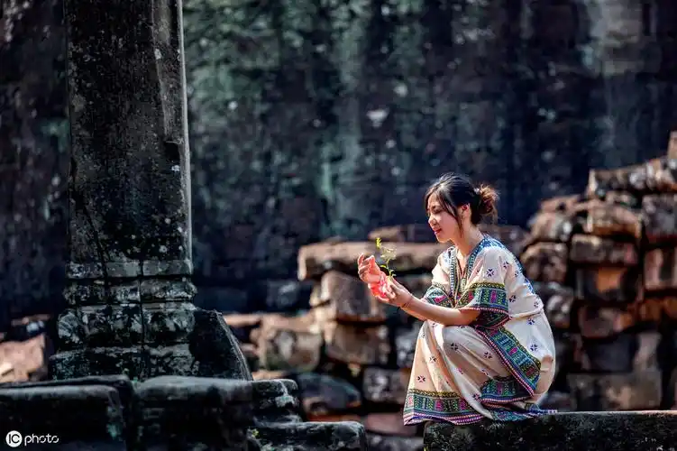 生活中的人物照怎么拍才好看?4个摄影技巧,帮你拍出漂亮人像