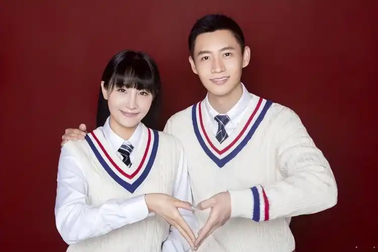 魏晨官宣当爸(老婆于玮孕肚照曝光,宝宝性别未透露)-天晟网