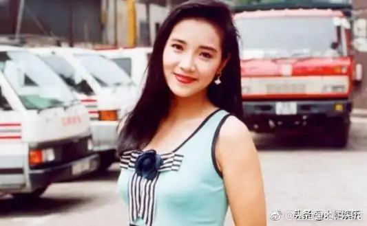 据说她的老公是一名美国富商公子,刘玉婷与他结婚后淡出影视圈,移居