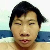 搞笑图片人物丑男_微信头像图片大全