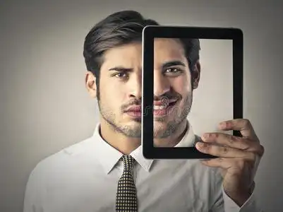 搞怪情头两张图片