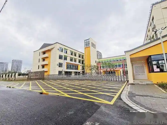 常欣小学实景其实从去年到今年,常熟市区均有不少涉宅类土地出让