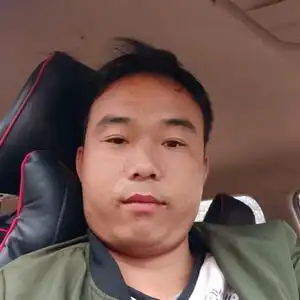 八零后o(∩_∩)o大叔头像